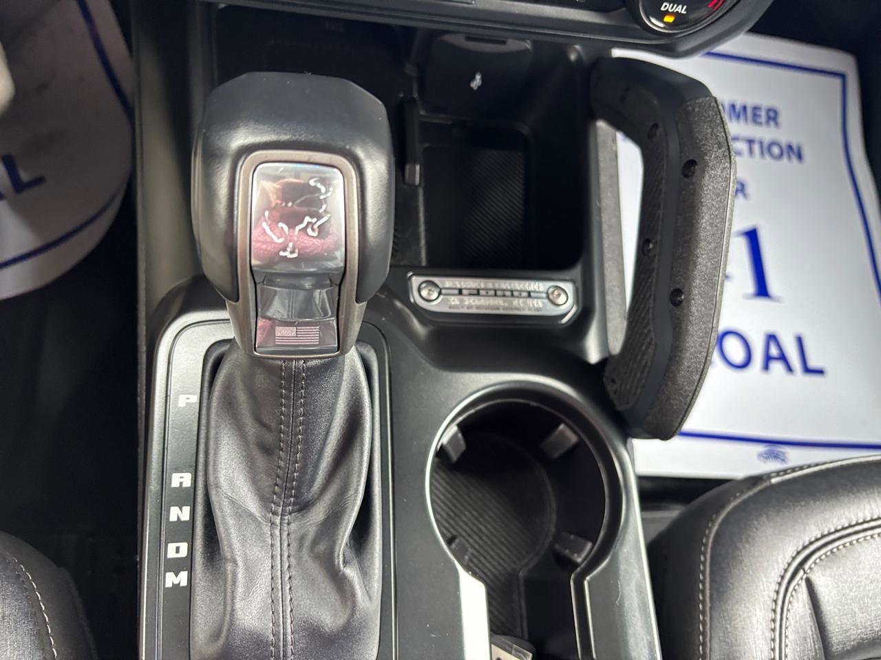 Used 2025 Ford Bronco Badlands image 21
