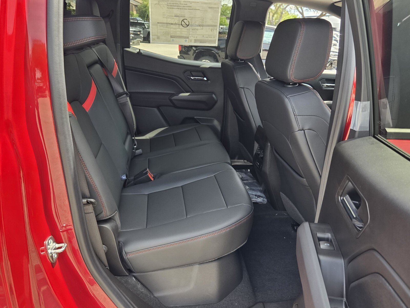 New 2026 Chevrolet Colorado Z71 w/ Technology Package AWD/4WD image 22