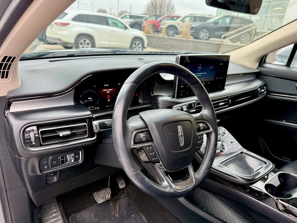 Used 2021 Lincoln Nautilus FWD w/ Equipment Group 101A image 8