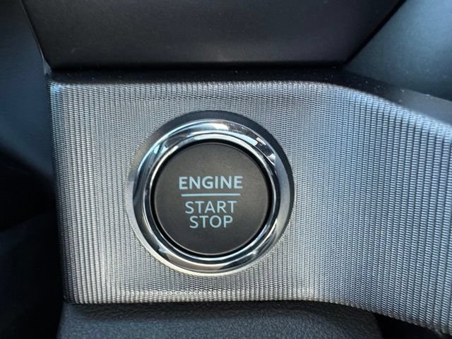 Used 2026 Ford F250 Platinum AWD/4WD image 36