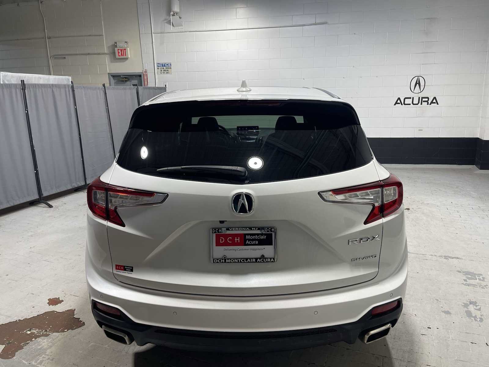 Used 2024 Acura RDX w/ Technology Package AWD/4WD image 5