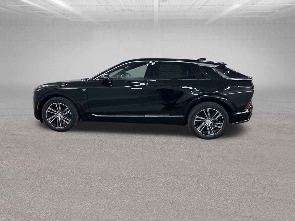 New 2026 Cadillac Lyriq Luxury image 6