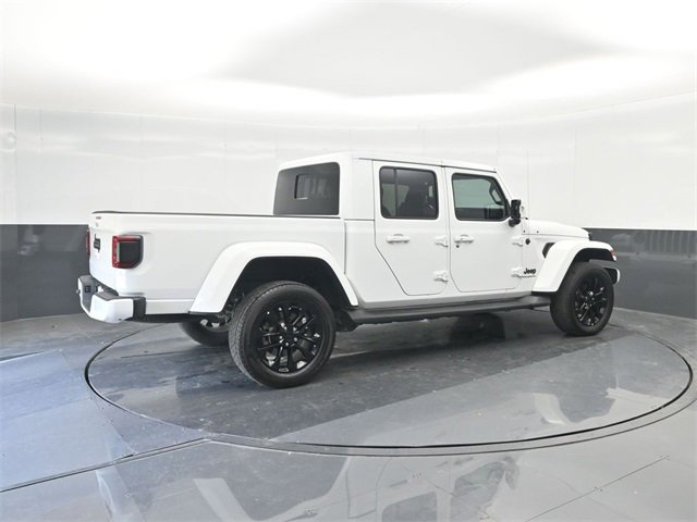 Used 2023 Jeep Gladiator Overland image 15
