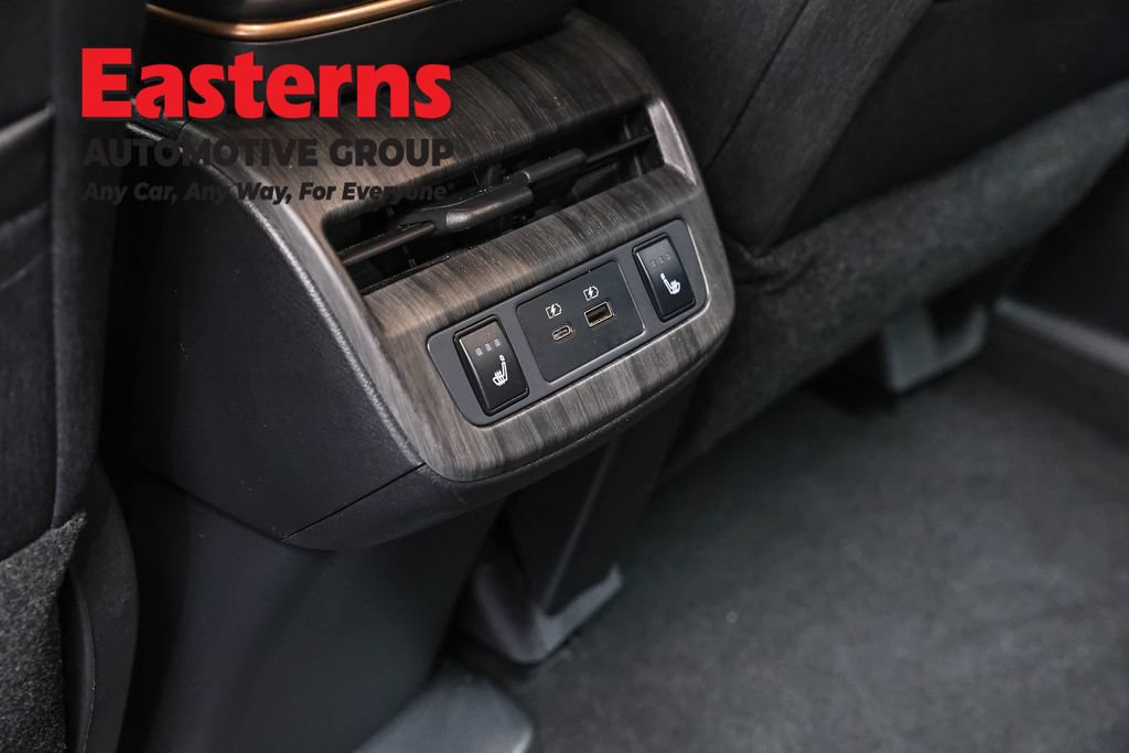 Used 2023 Nissan Ariya FWD image 23
