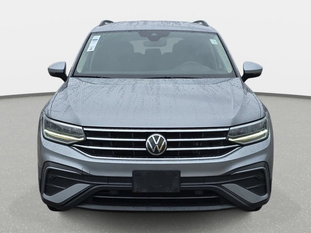 Used 2022 Volkswagen Tiguan S FWD image 2