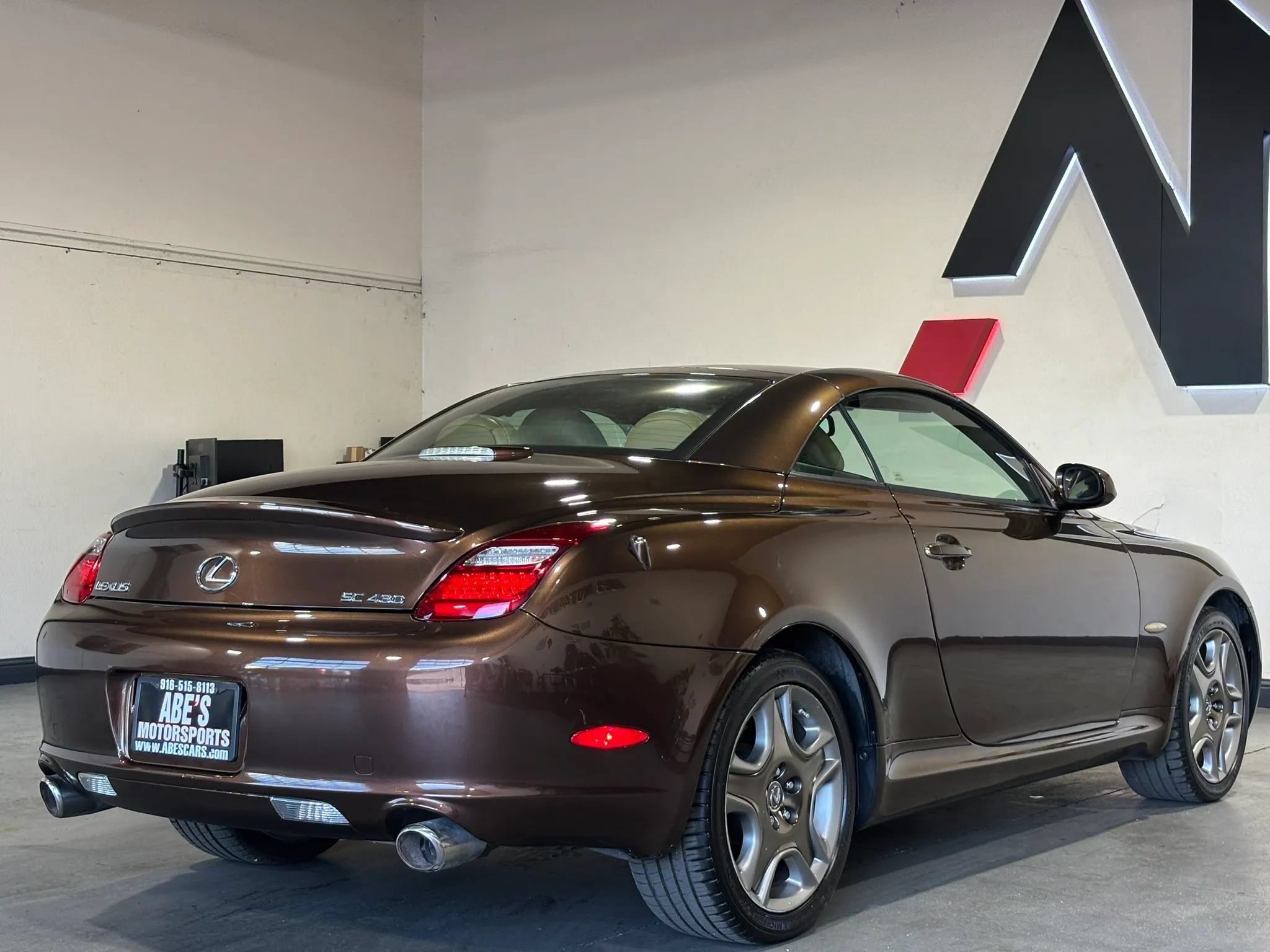 Used 2006 Lexus SC 430 Convertible RWD image 11
