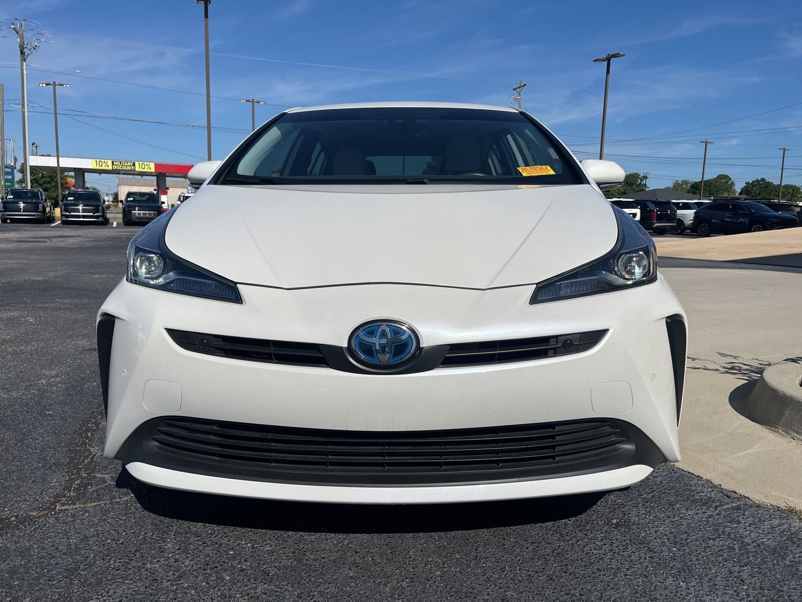 Used 2019 Toyota Prius Limited FWD image 4