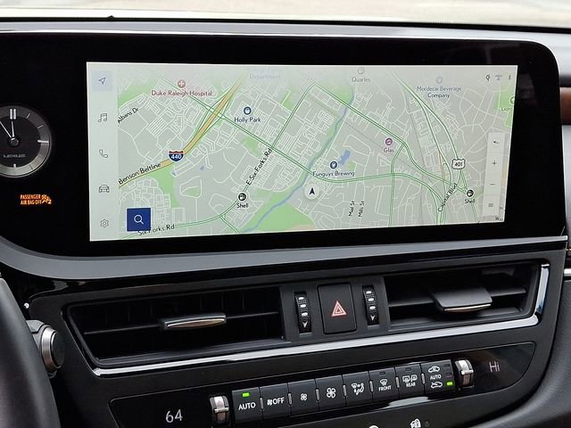 Used 2025 Lexus ES 300h w/ Premium Package image 21