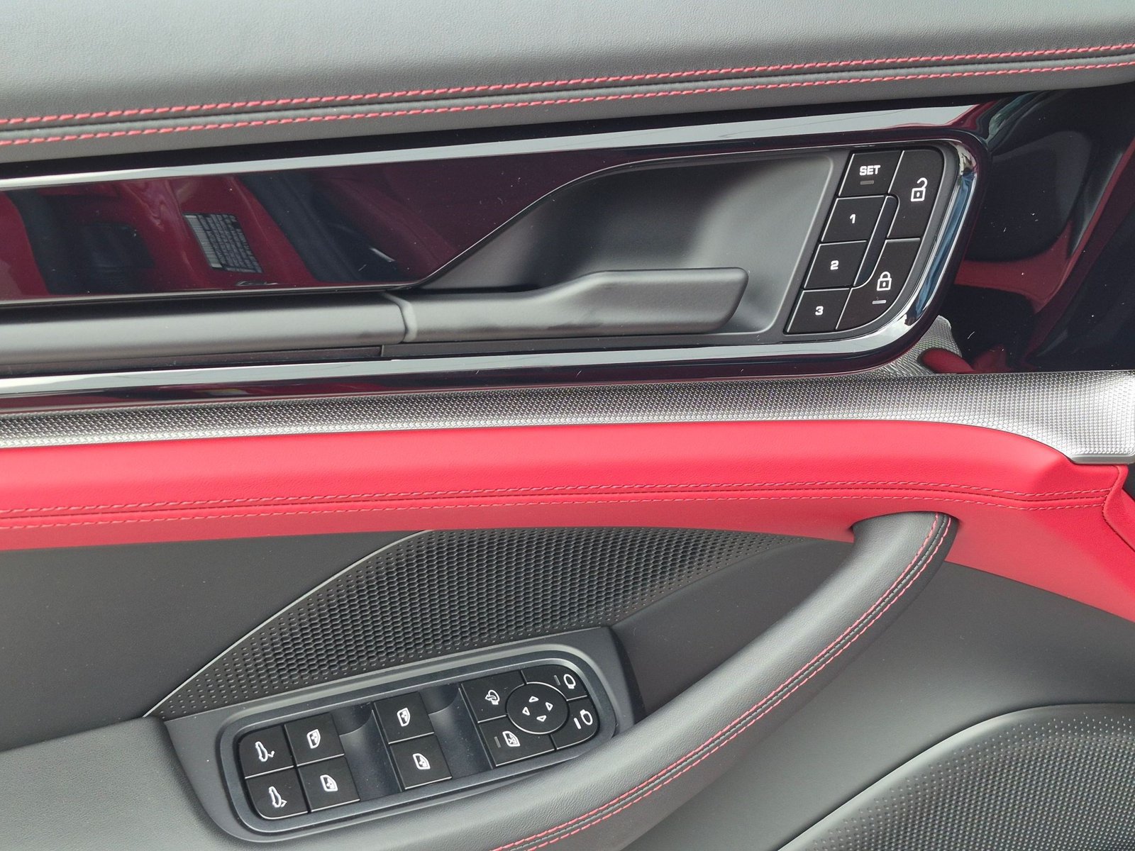 New 2026 Porsche Panamera 4 AWD/4WD image 15