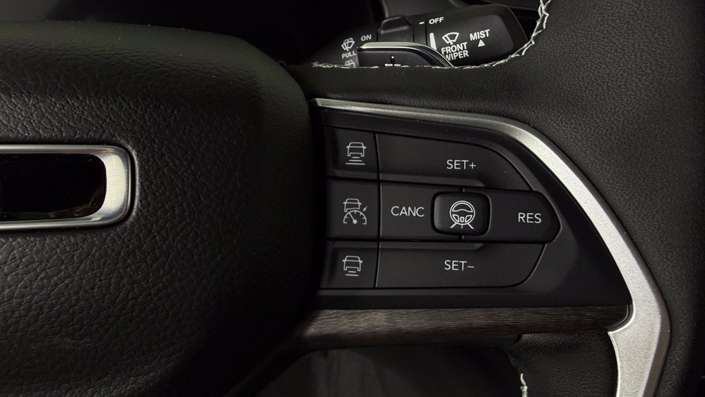 New 2027 Jeep Grand Cherokee L Limited AWD/4WD image 18
