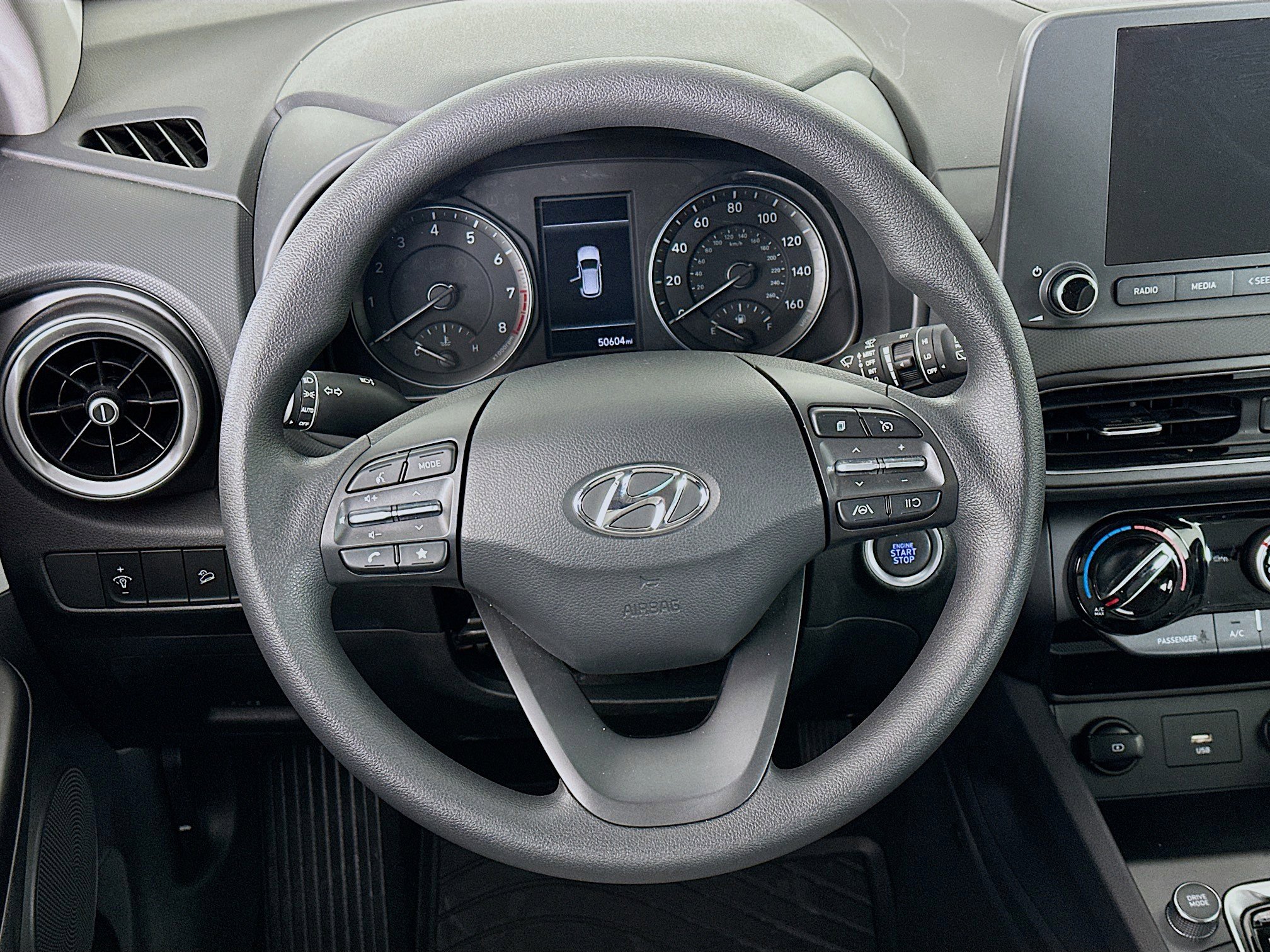 Used 2023 Hyundai Kona SEL w/ Cargo Package image 18