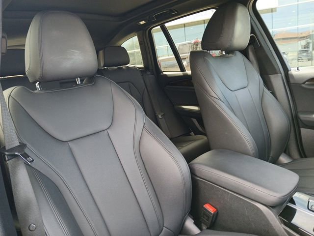 Used 2021 BMW X3 sDrive30i w/ Convenience Package image 16