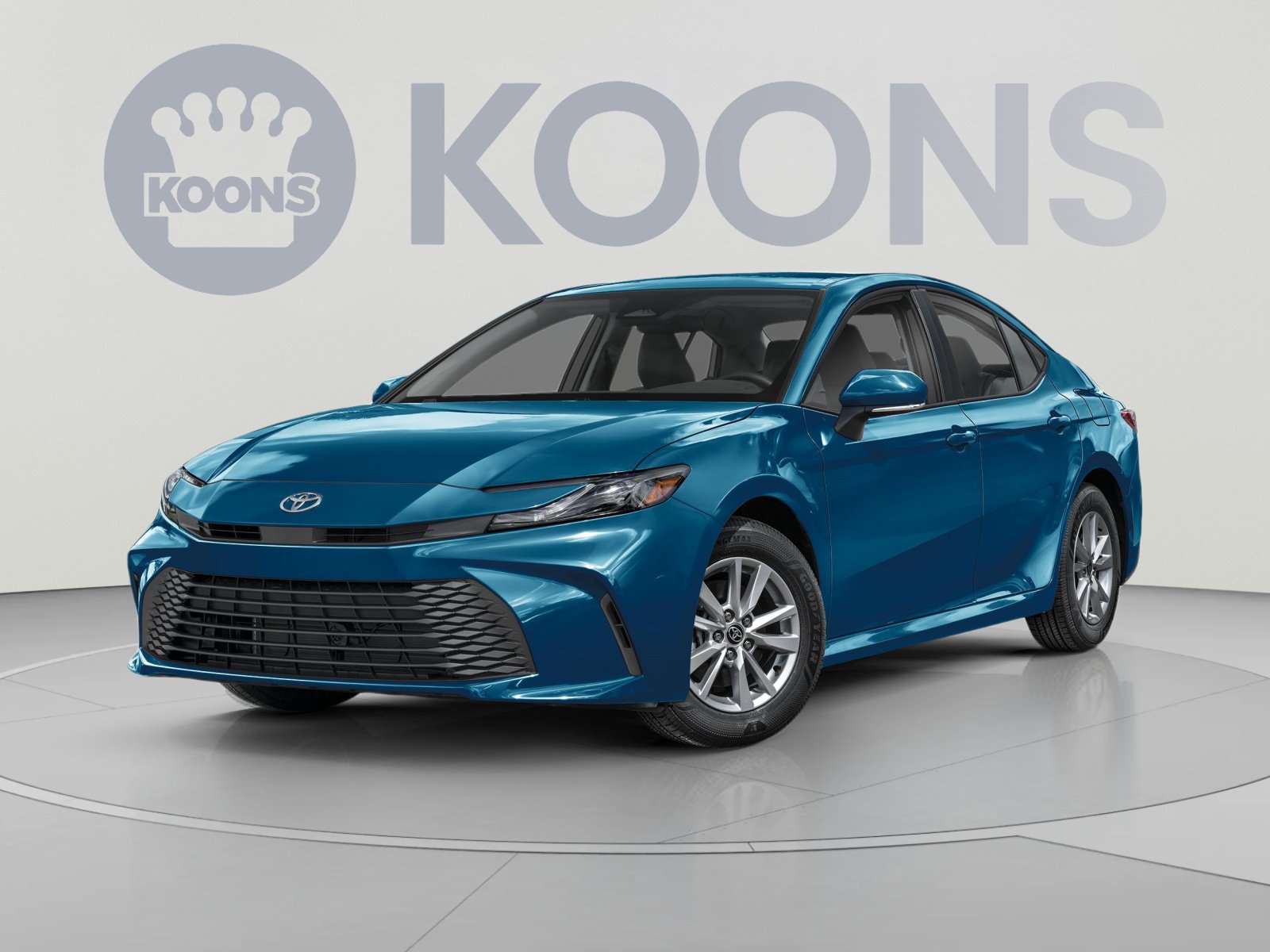 Used 2025 Toyota Camry LE FWD image 1