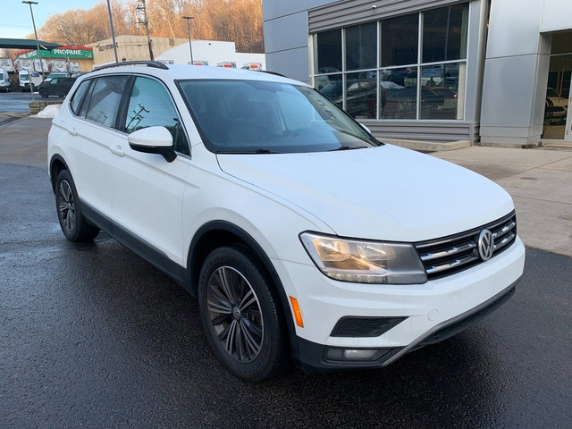 Used 2018 Volkswagen Tiguan SE w/ 18" Alloy Wheels Package image 11