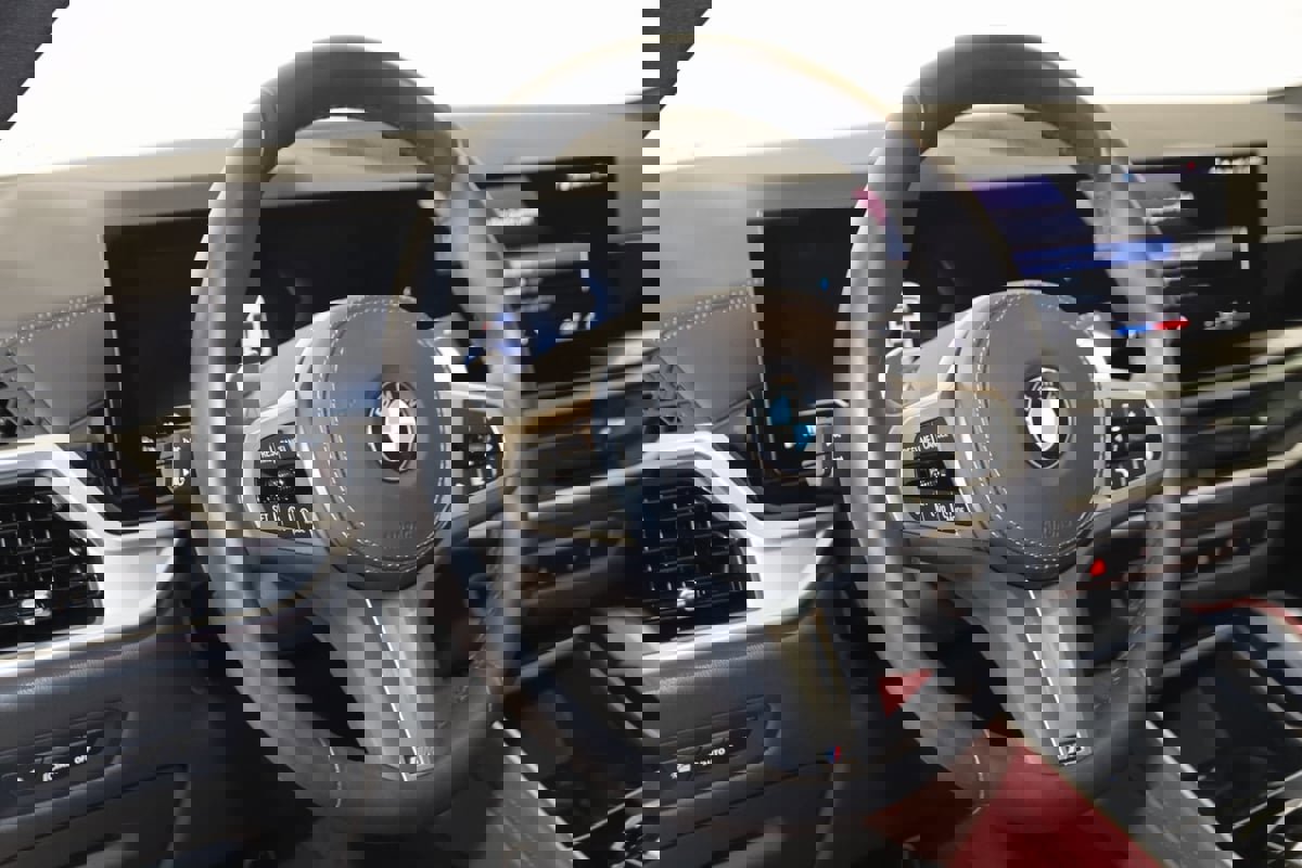 Used 2024 BMW X6 xDrive40i image 6