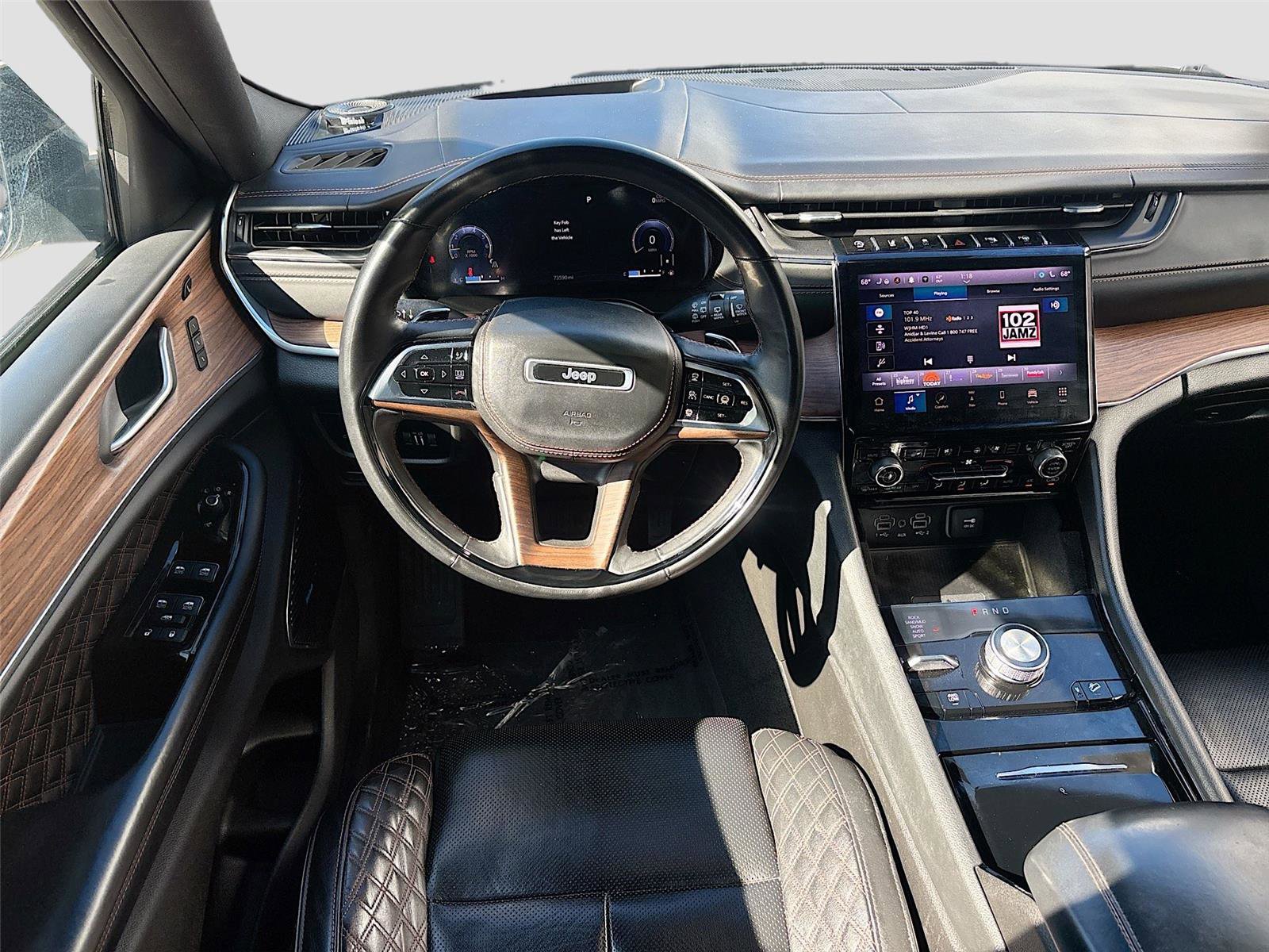 Used 2021 Jeep Grand Cherokee L Summit w/ Advanced Protech Group IV image 26