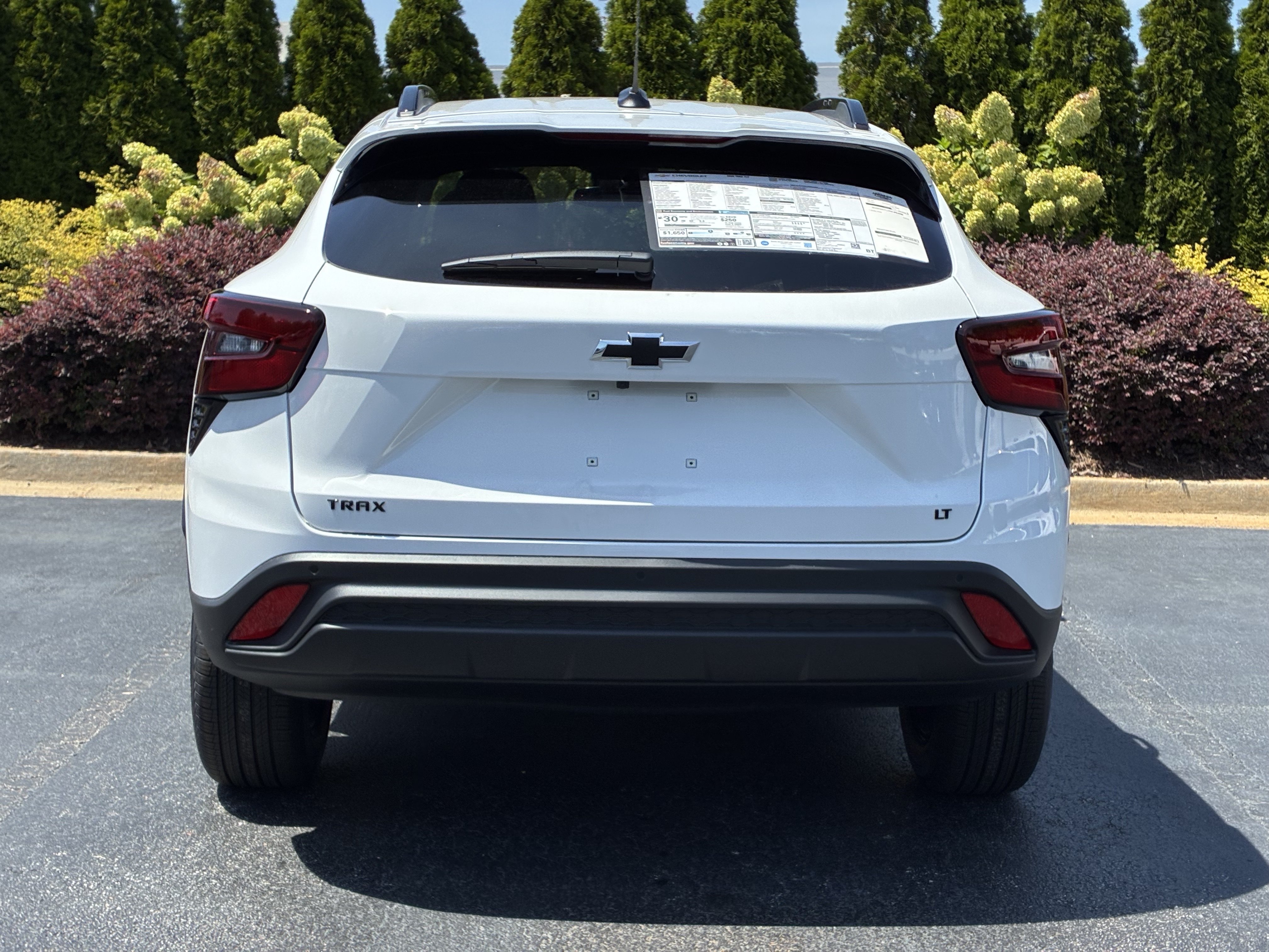 New 2026 Chevrolet Trax LT w/ Driver Confidence Package FWD image 7