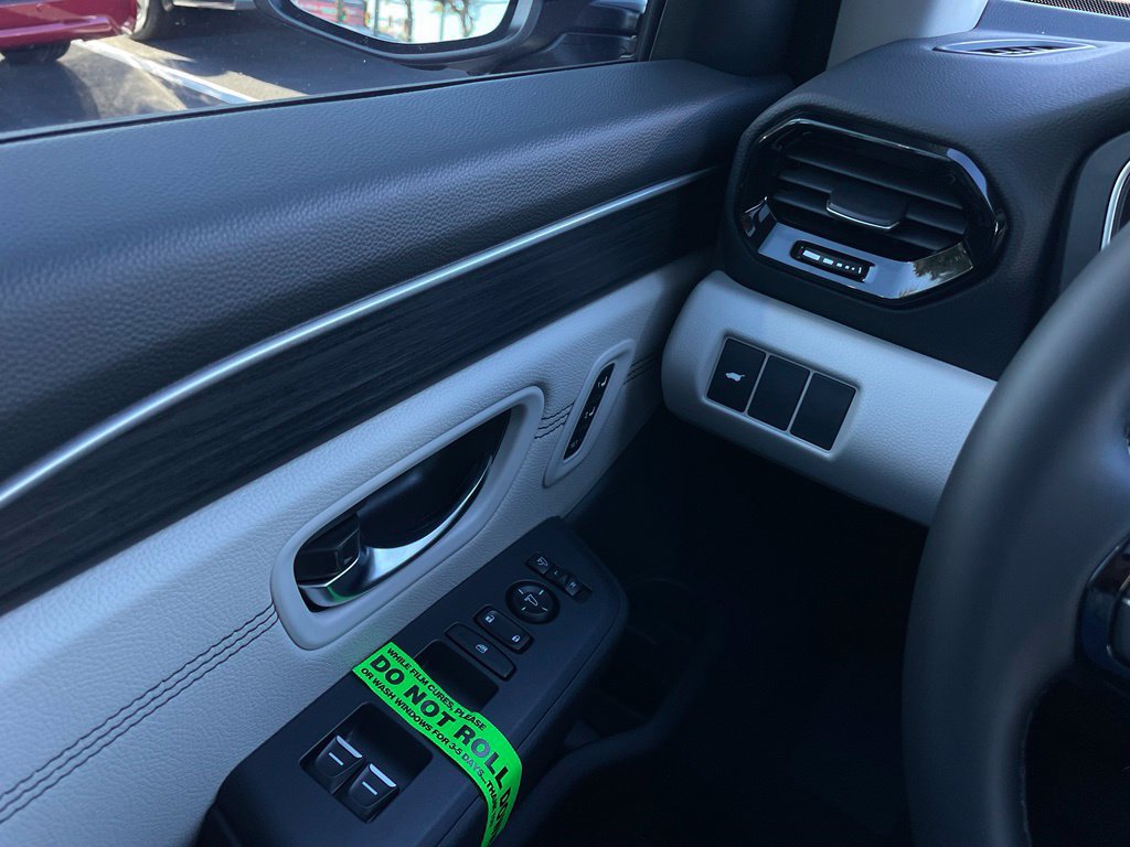 New 2026 Honda Pilot Touring image 25
