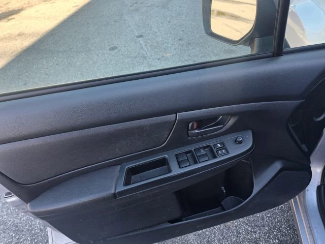 Used 2012 Subaru Impreza 2.0i image 9