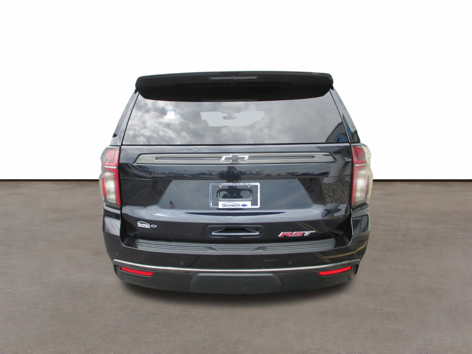 Used 2022 Chevrolet Tahoe RST w/ Luxury Package AWD/4WD image 4