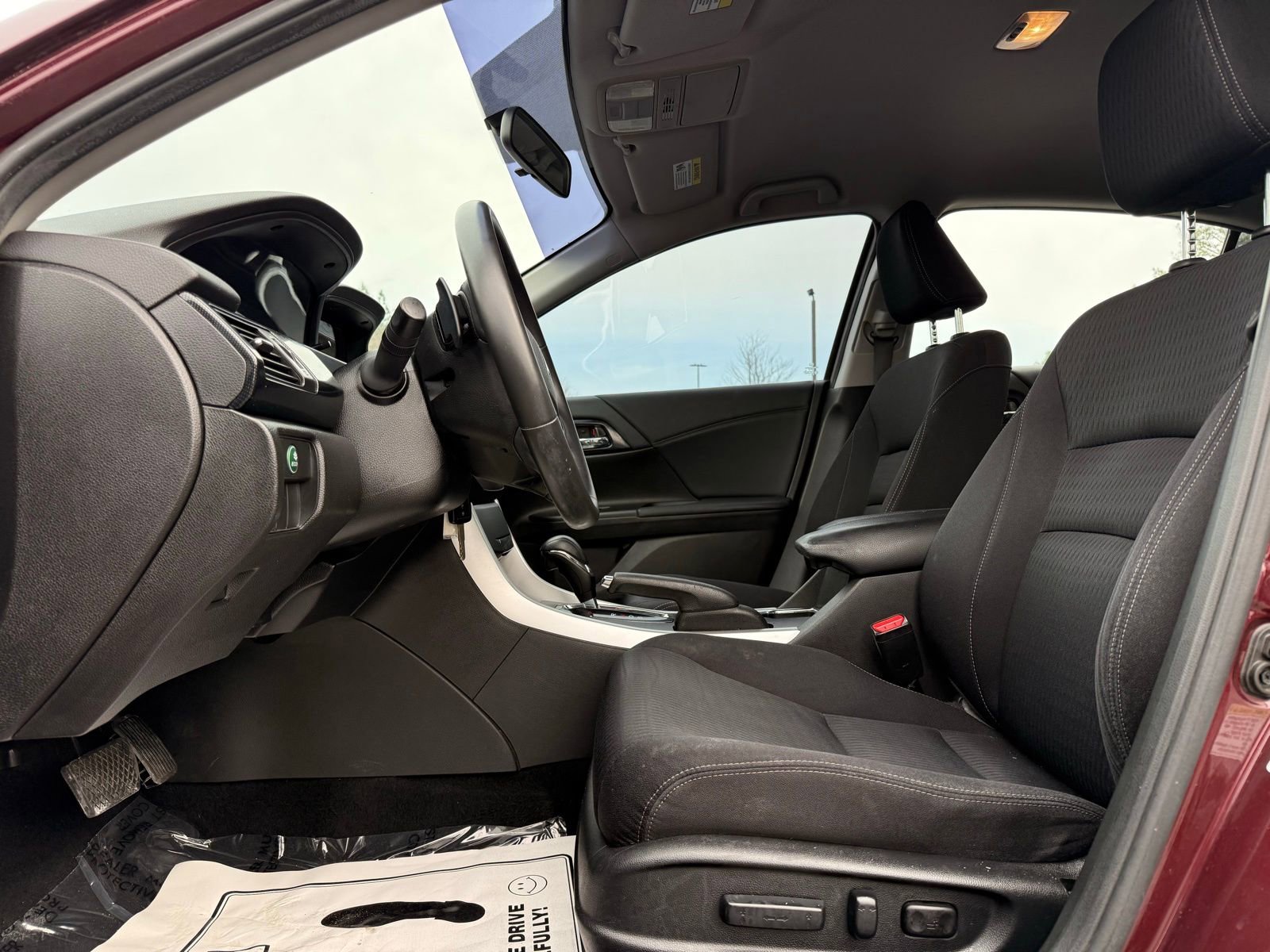 Used 2015 Honda Accord Sport image 14