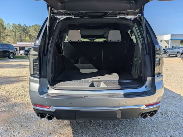 New 2026 Chevrolet Suburban Premier image 31