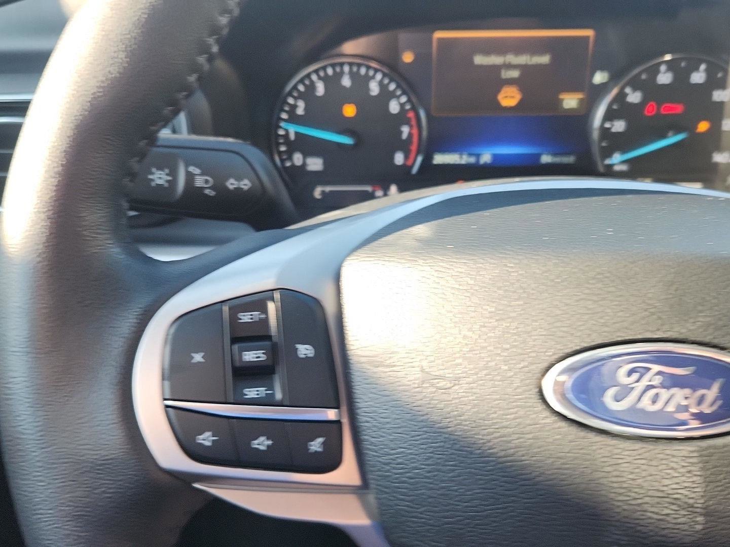 Used 2024 Ford Explorer XLT w/ Equipment Group 202A AWD/4WD image 16