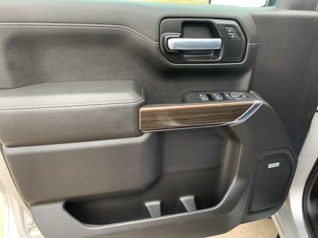 Used 2021 Chevrolet Silverado 1500 LT Trail Boss w/ Convenience Package II image 16