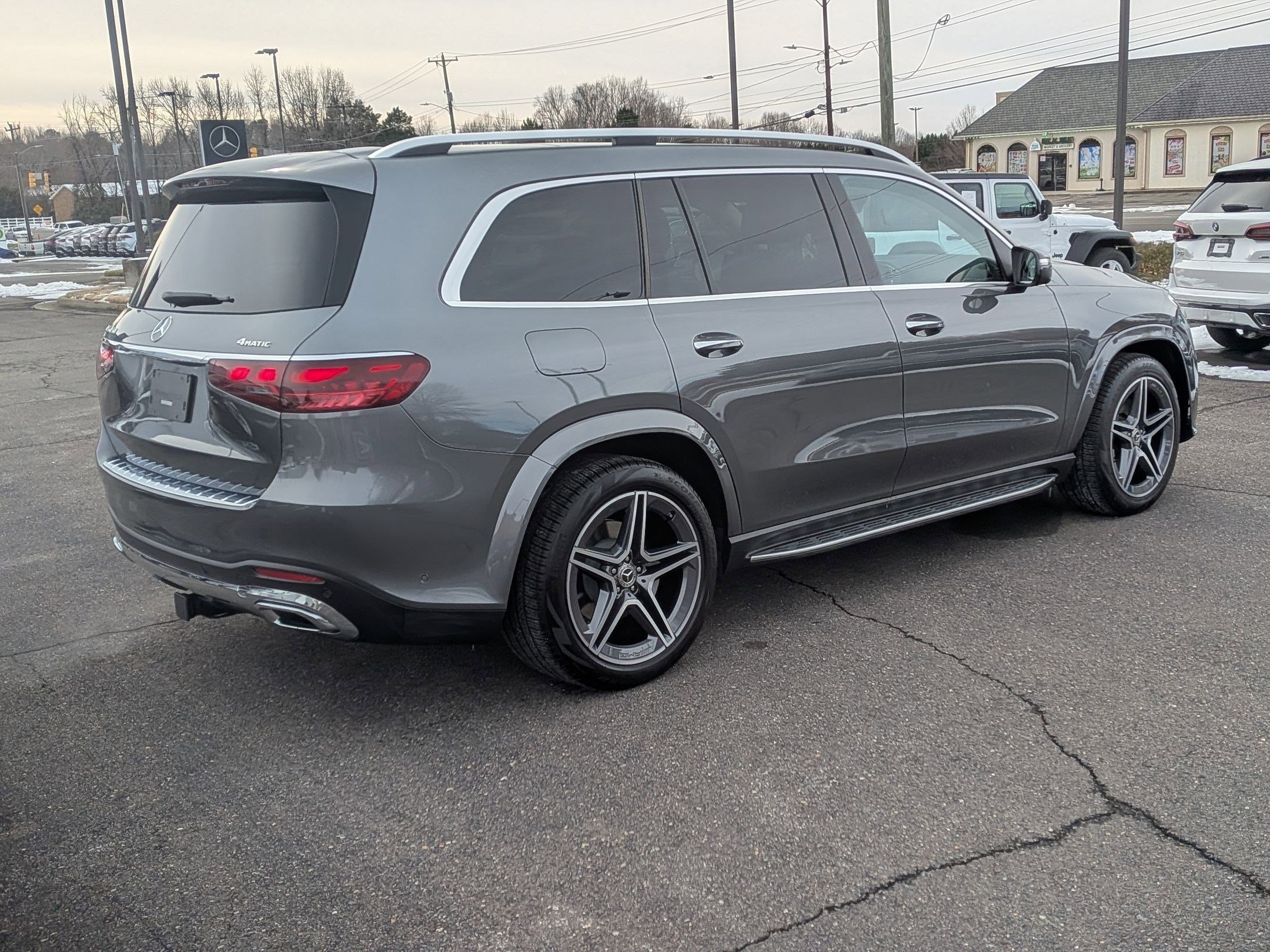 Certified 2025 Mercedes-Benz GLS 450 4MATIC image 3