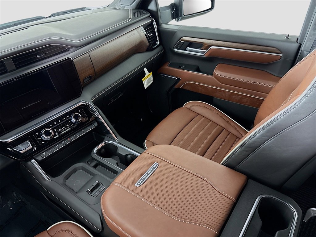 New 2026 GMC Sierra 3500 Denali Ultimate image 24