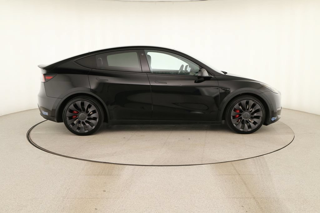 Used 2021 Tesla Model Y Performance AWD/4WD image 8