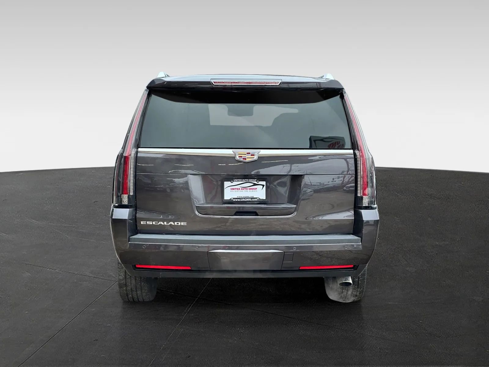 Used 2016 Cadillac Escalade ESV Premium AWD/4WD image 6