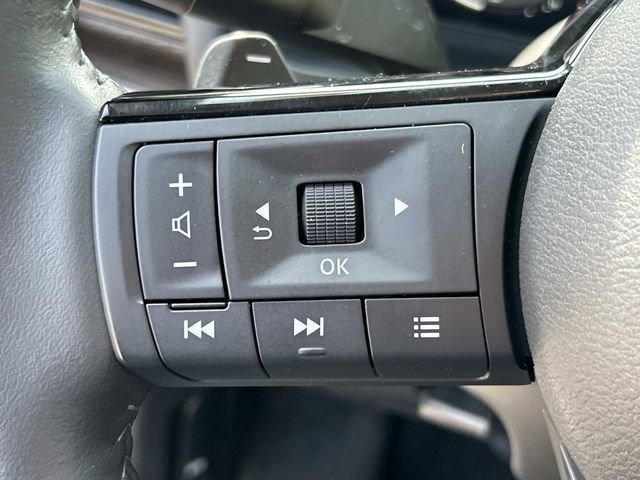 Used 2024 Nissan Rogue Platinum w/ Platinum Premium Package image 35