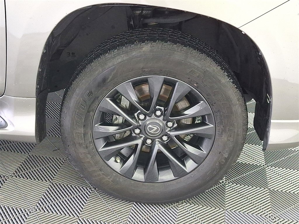 Used 2023 Lexus GX 460 Premium image 10