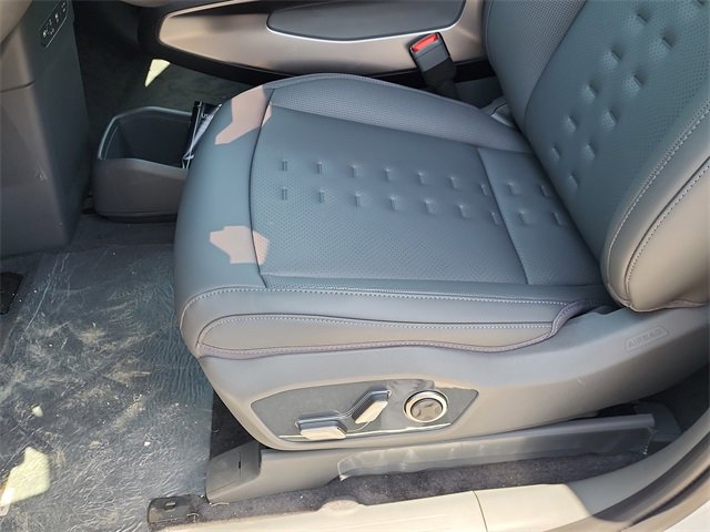 New 2026 Kia EV9 Wind image 13