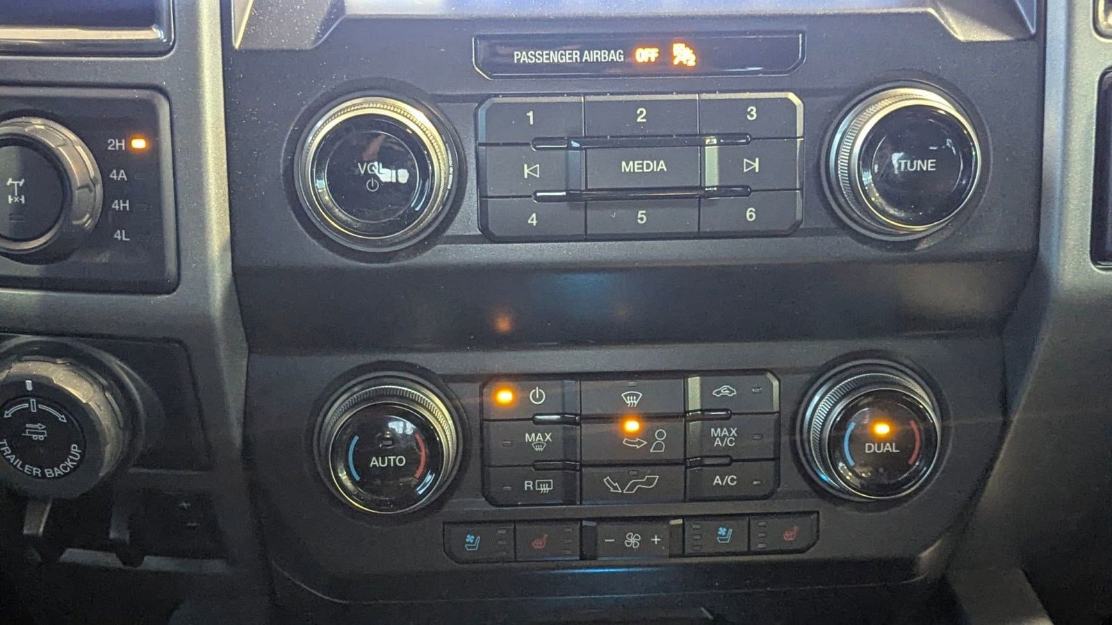 Certified 2020 Ford F150 Raptor w/ Equipment Group 802A Luxury image 26