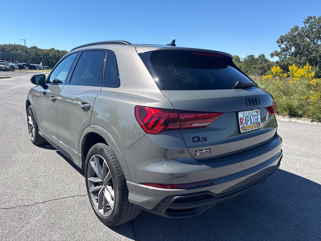Used 2025 Audi Q3 2.0T Premium AWD/4WD image 8