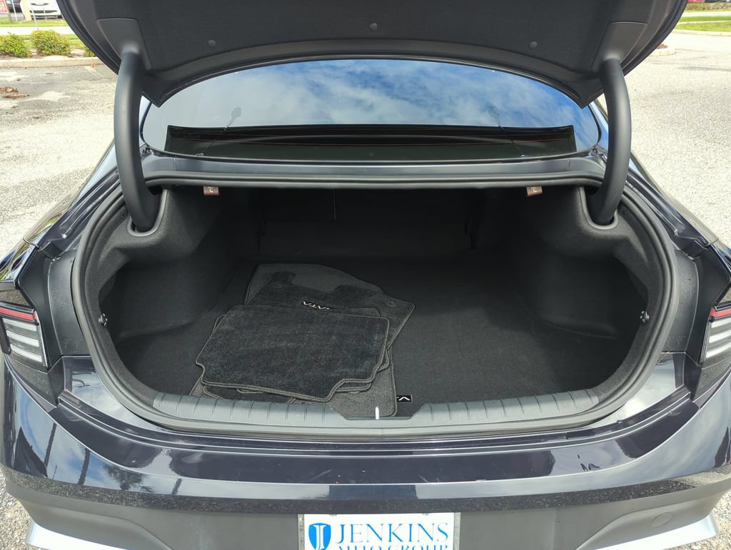 Used 2025 Hyundai Sonata SE FWD image 19