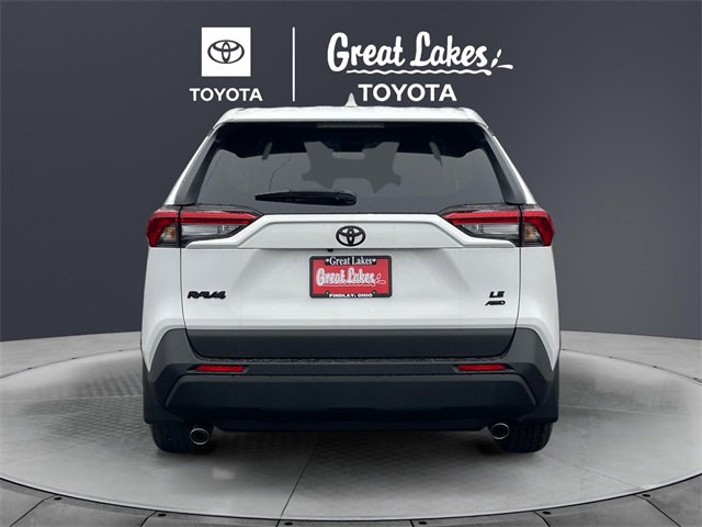 New 2025 Toyota RAV4 LE image 4