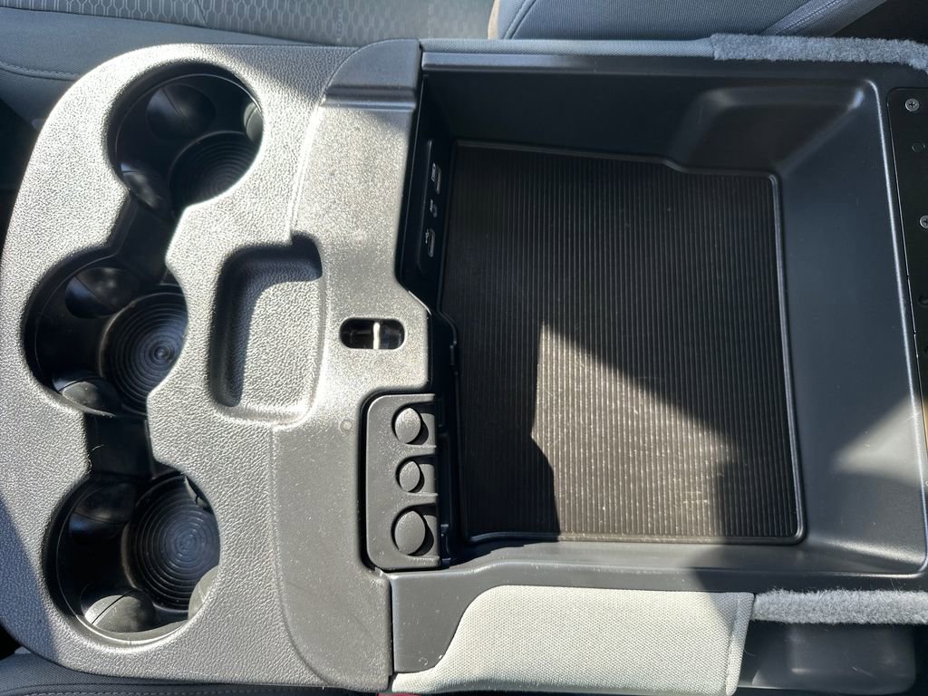 Used 2018 RAM 2500 Tradesman w/ Chrome Appearance Group AWD/4WD image 18