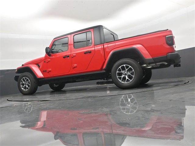 Used 2024 Jeep Gladiator Sport image 32