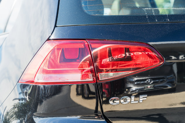 Used 2017 Volkswagen Golf Wolfsburg Edition FWD image 8