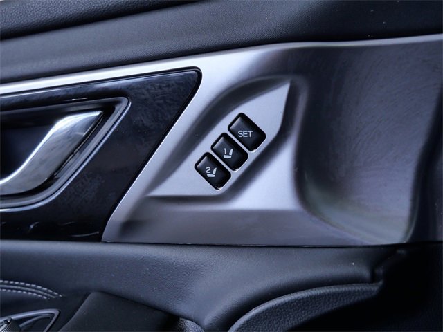 Used 2020 Subaru Legacy Limited w/ Popular Package #2 image 25