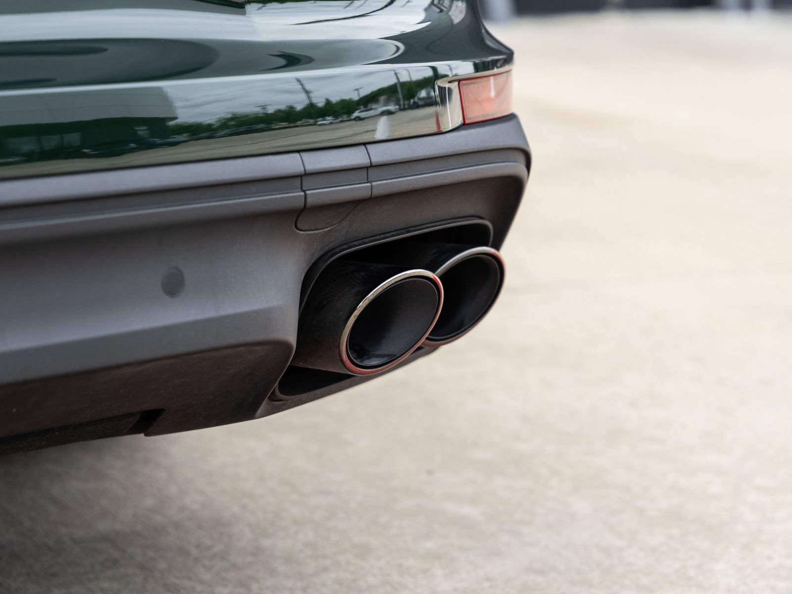 Certified 2025 Porsche Panamera image 15