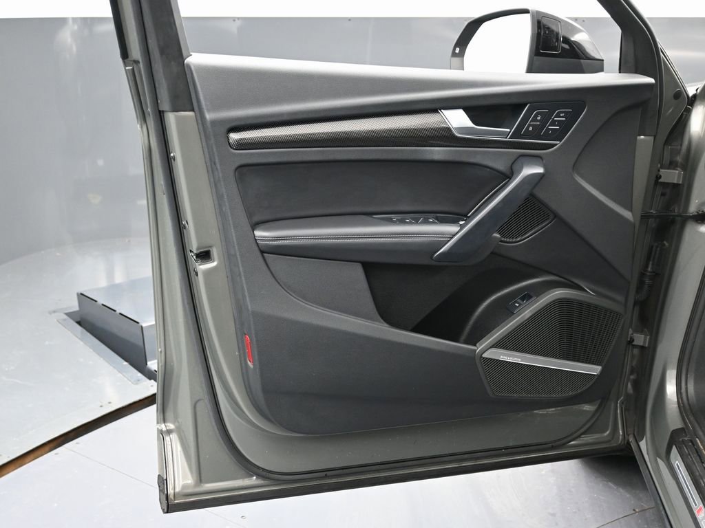 Used 2023 Audi SQ5 Prestige w/ Prestige Package image 44