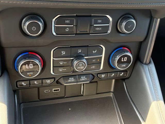 Used 2022 Chevrolet Tahoe High Country AWD/4WD image 21