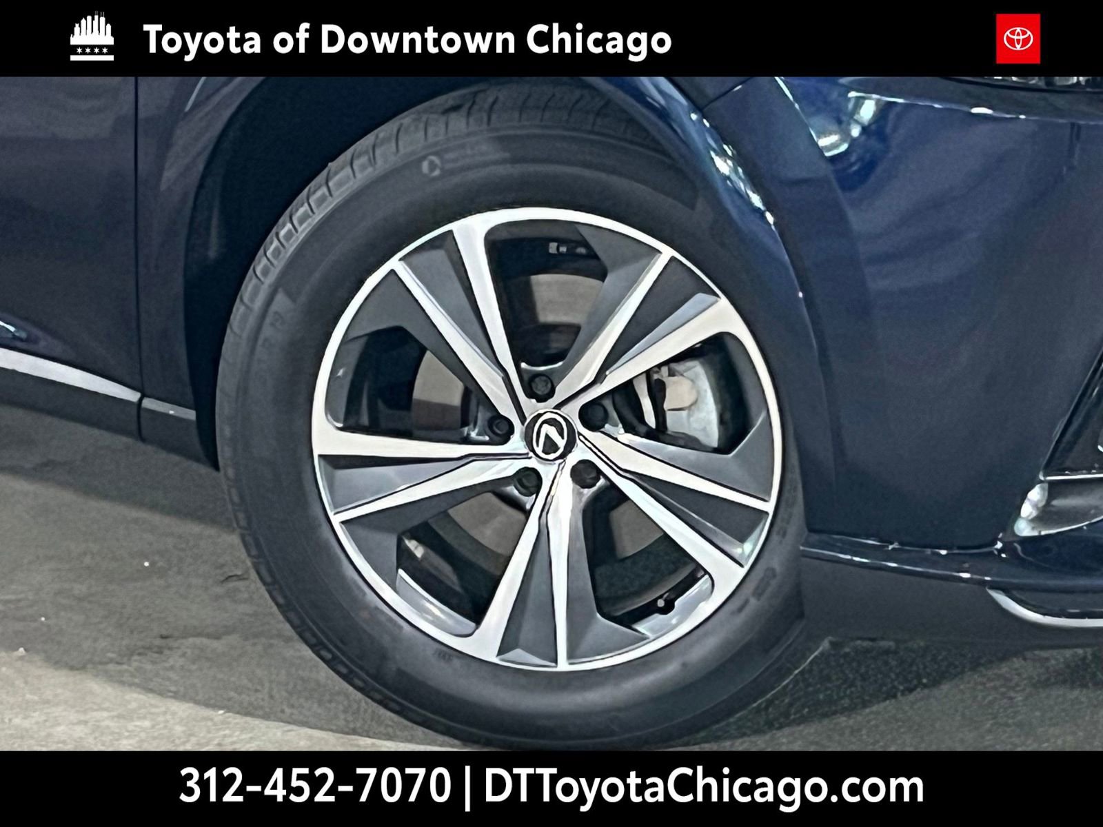 Used 2024 Lexus RX 350 Premium w/ Accessory Package (Z1) FWD image 2