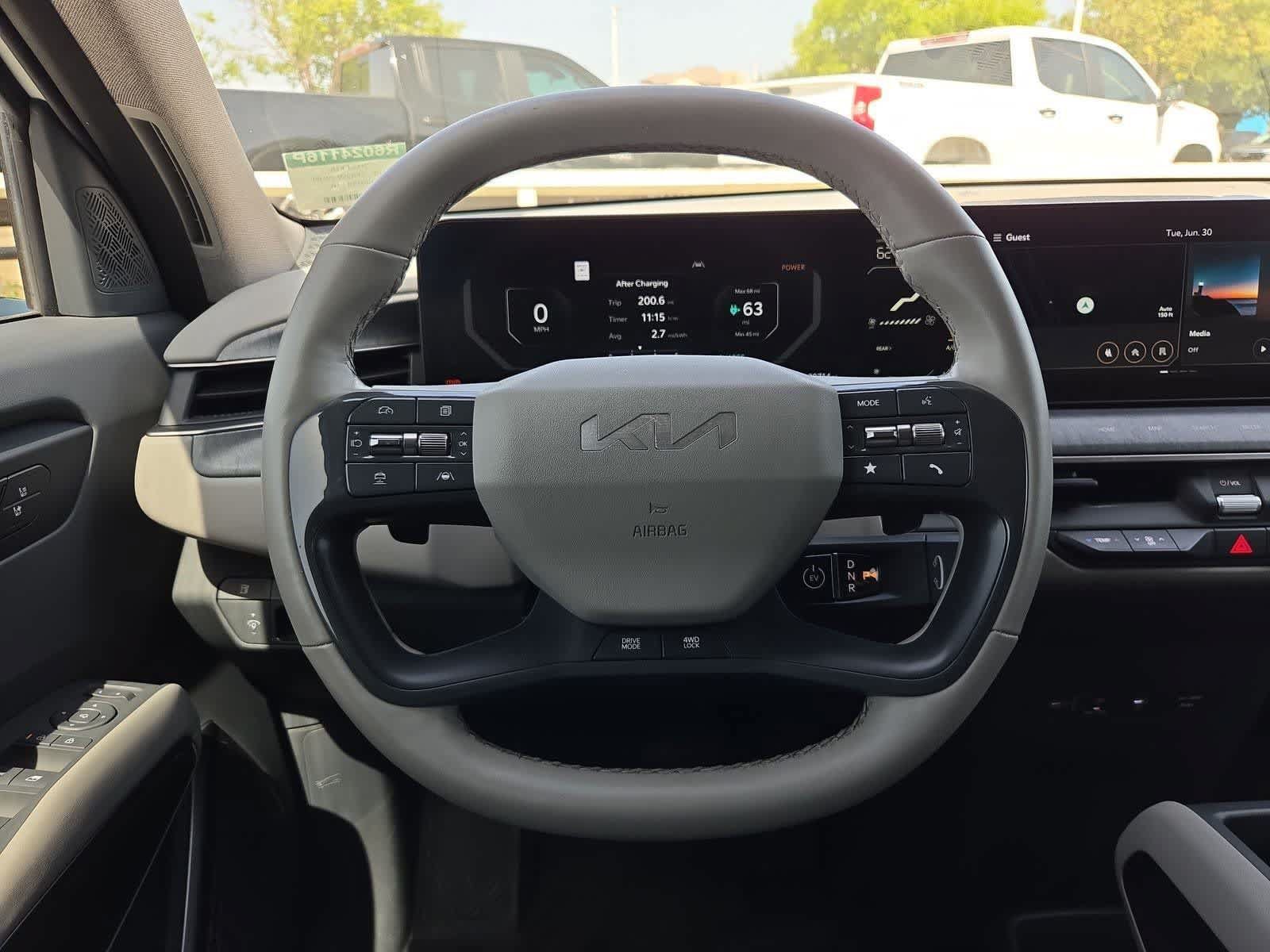 Certified 2024 Kia EV9 Wind AWD/4WD image 22