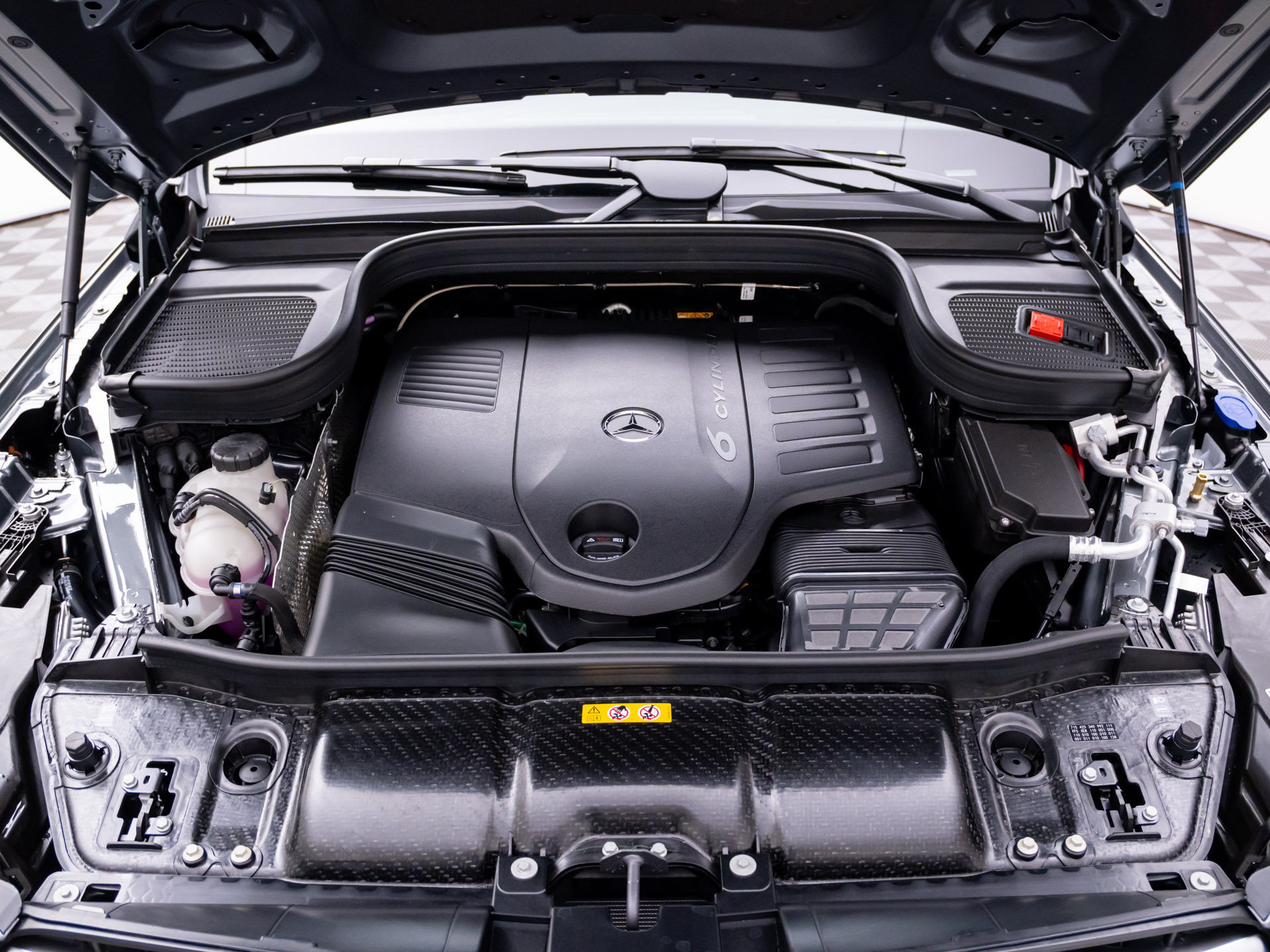 New 2026 Mercedes-Benz GLS 450 4MATIC image 34