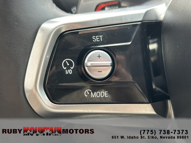 Used 2025 BMW 750e xDrive w/ Premium Package AWD/4WD image 14